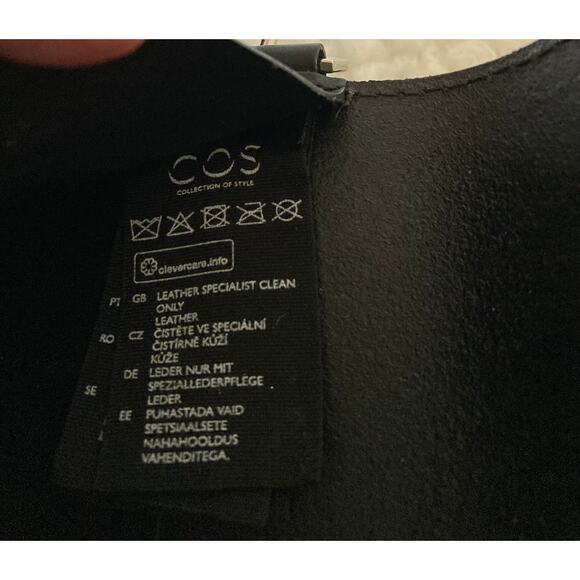 COS Black Leather Crossbody Purse/Handbag with detachable belt - Picture 8 of 10